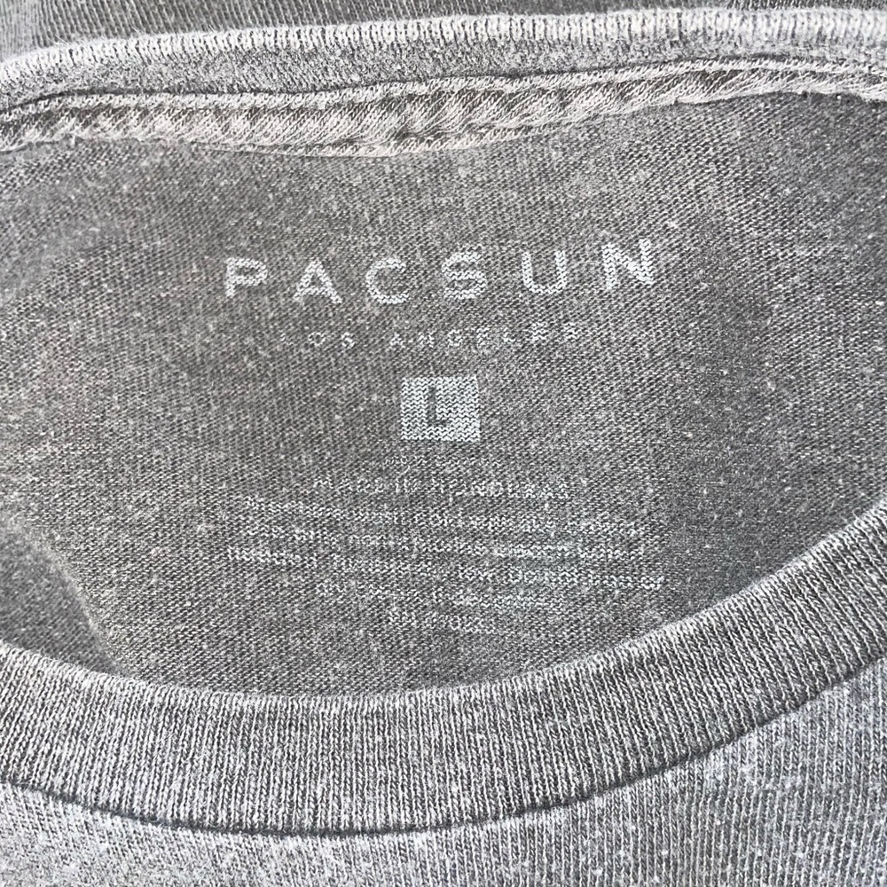 Gray Racing Graphic T-Shirt Pacsun Large - Picture 4 of 4